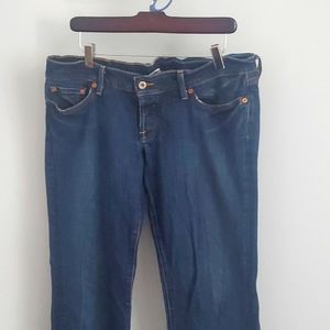 Lucky Brand blue jeans